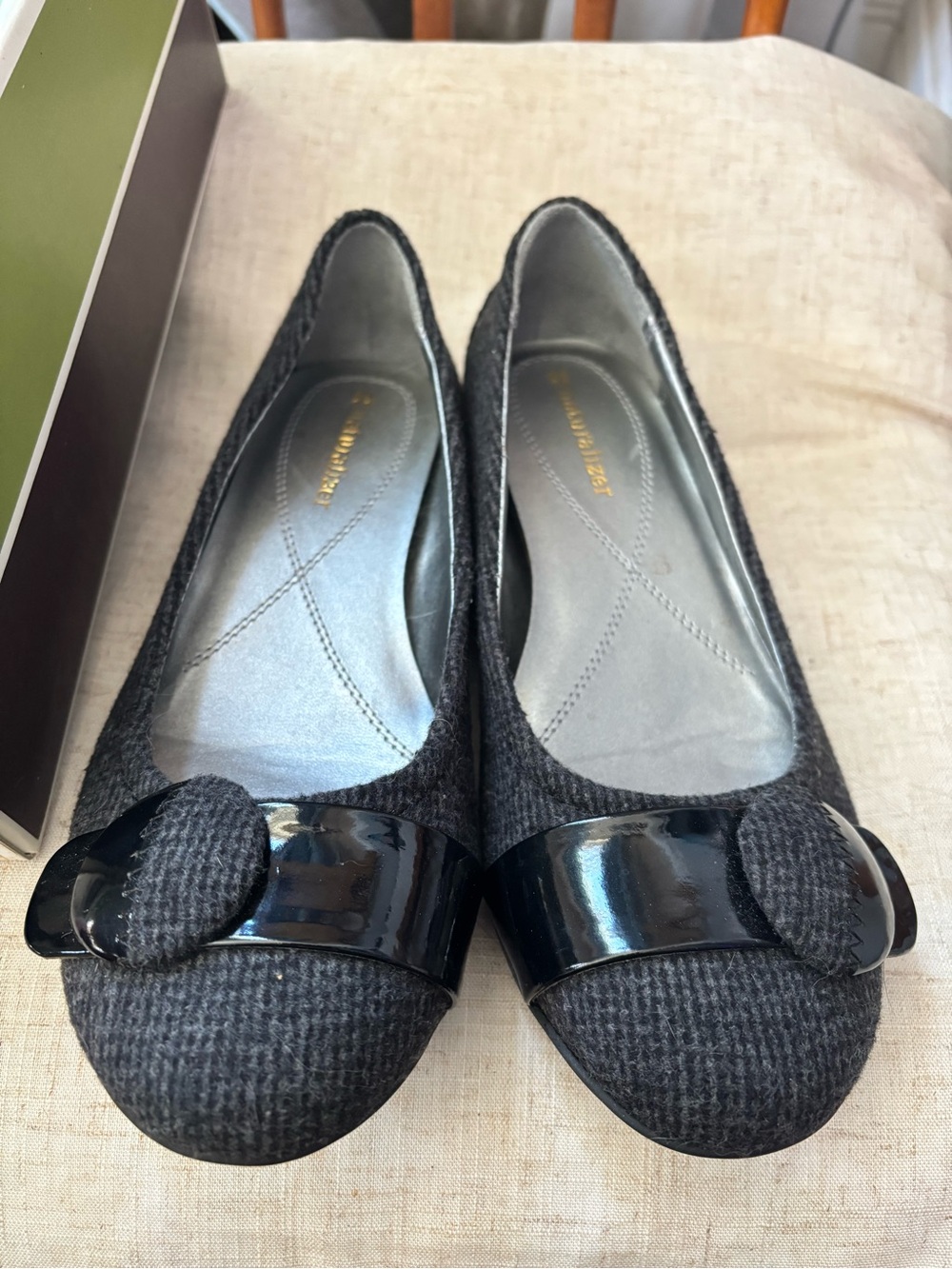 Naturalizer Dark Gray Tweed Textured Ballet Flats with Patent Trim 6